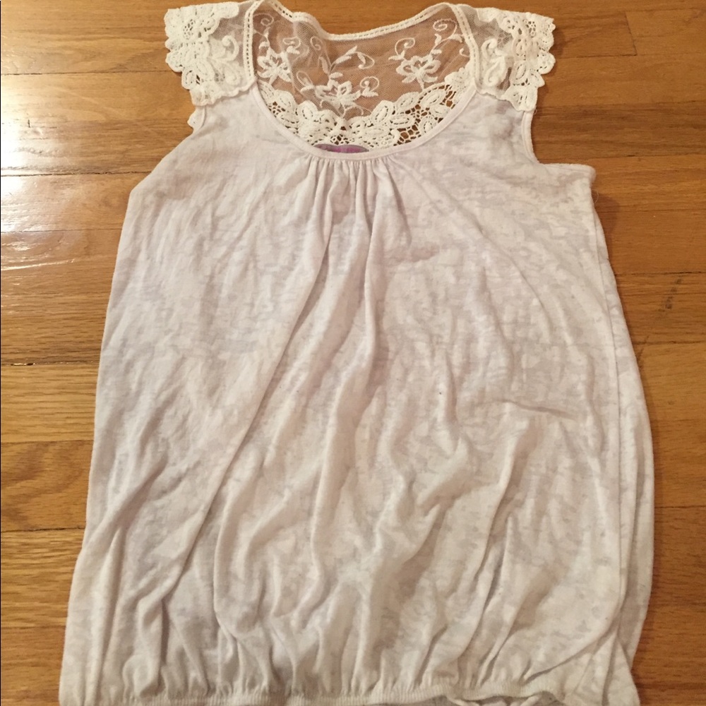 Julie's Closet cream lace/mesh shoulder top