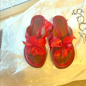 Born Red Casual shoes