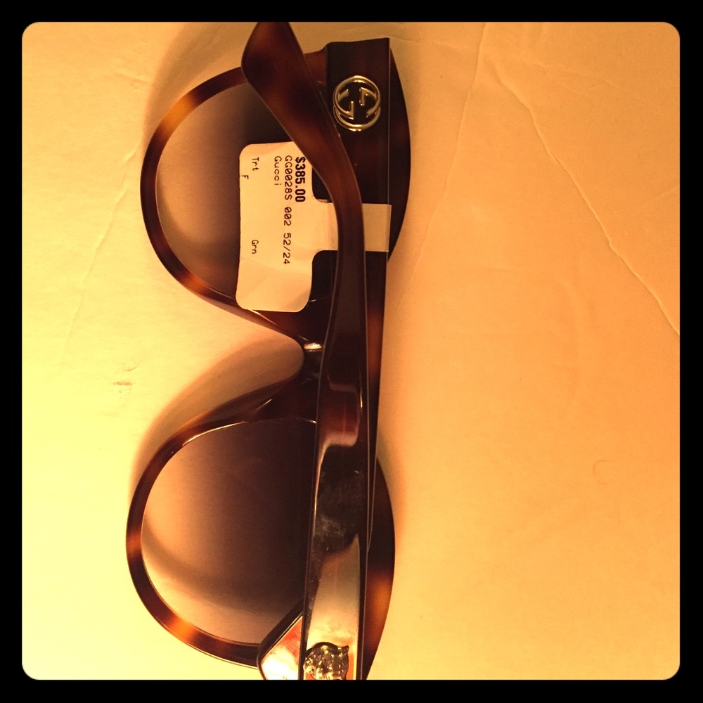 Gucci glasses