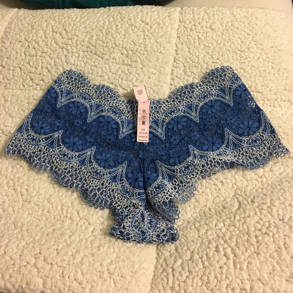 Victoria's Secret shortie