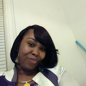 Meet your Posher, Timika