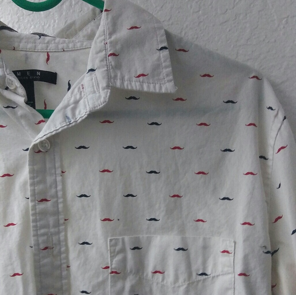 Men21 Button Down - Picture 2 of 2