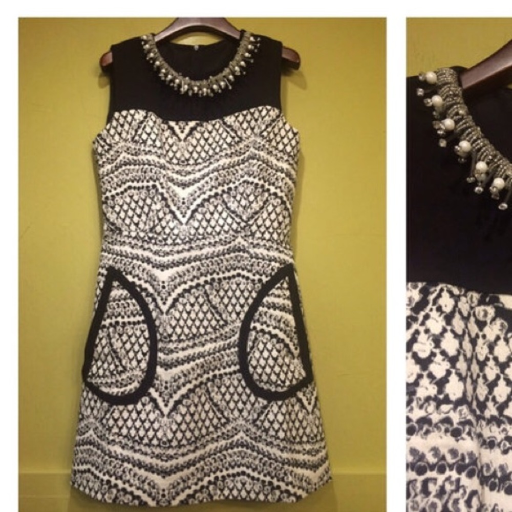 Necklace Dress