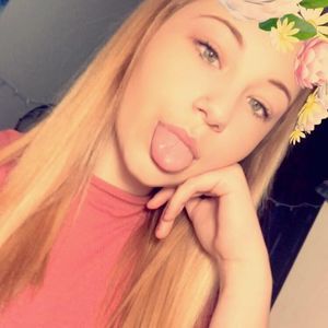 Meet your Posher, Brianna