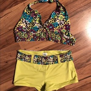 2 piece girls bikini with boy shorts