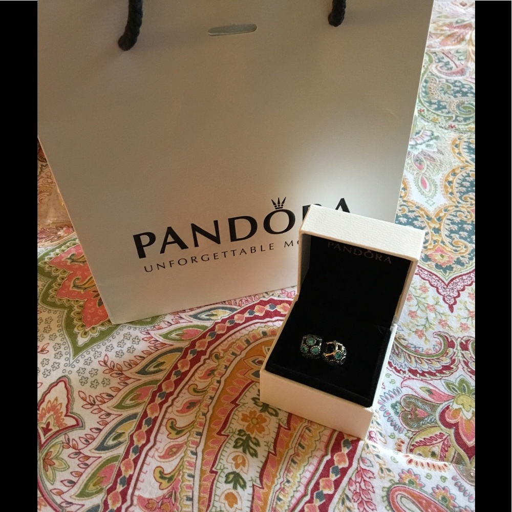 Pandora Authentic Charms New Studded Lights Teal