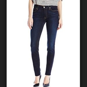 ⬇️Price drop⬇️ 7 for all Mankind Straight Leg 👖