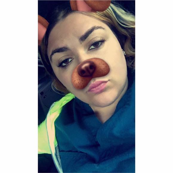 Meet your Posher, Samantha - Picture 1 of 1