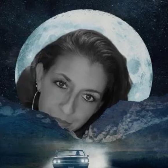 Meet your Posher, Heather - Picture 2 of 10