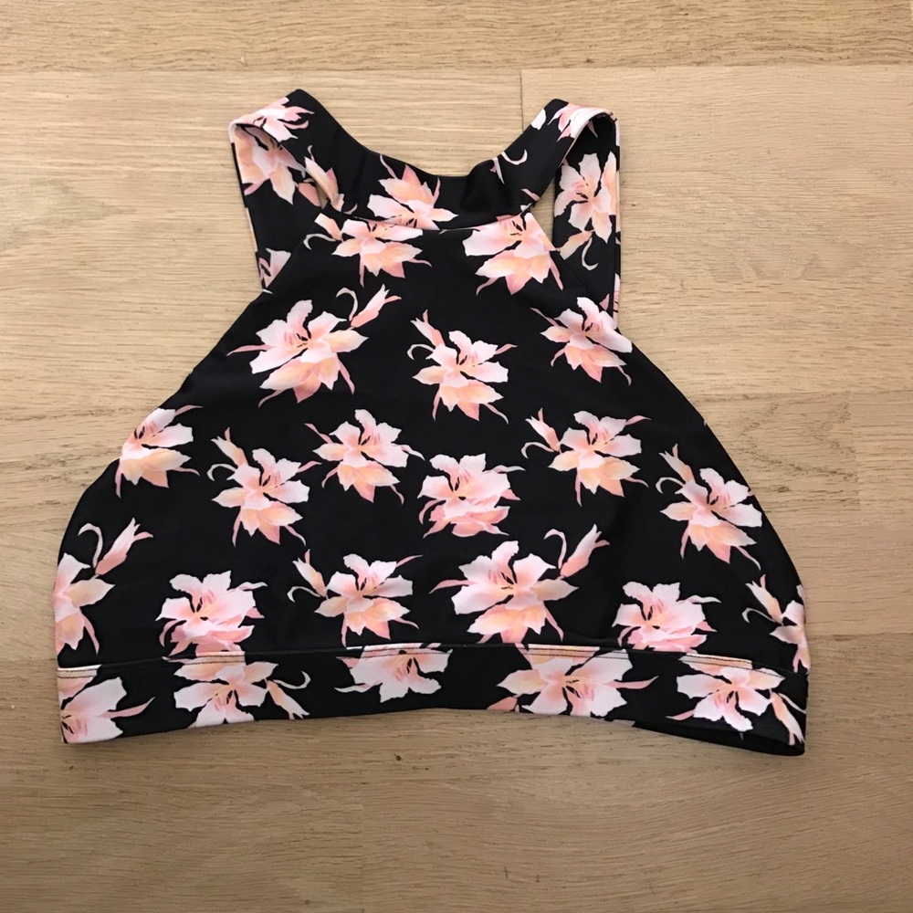 Acacia top