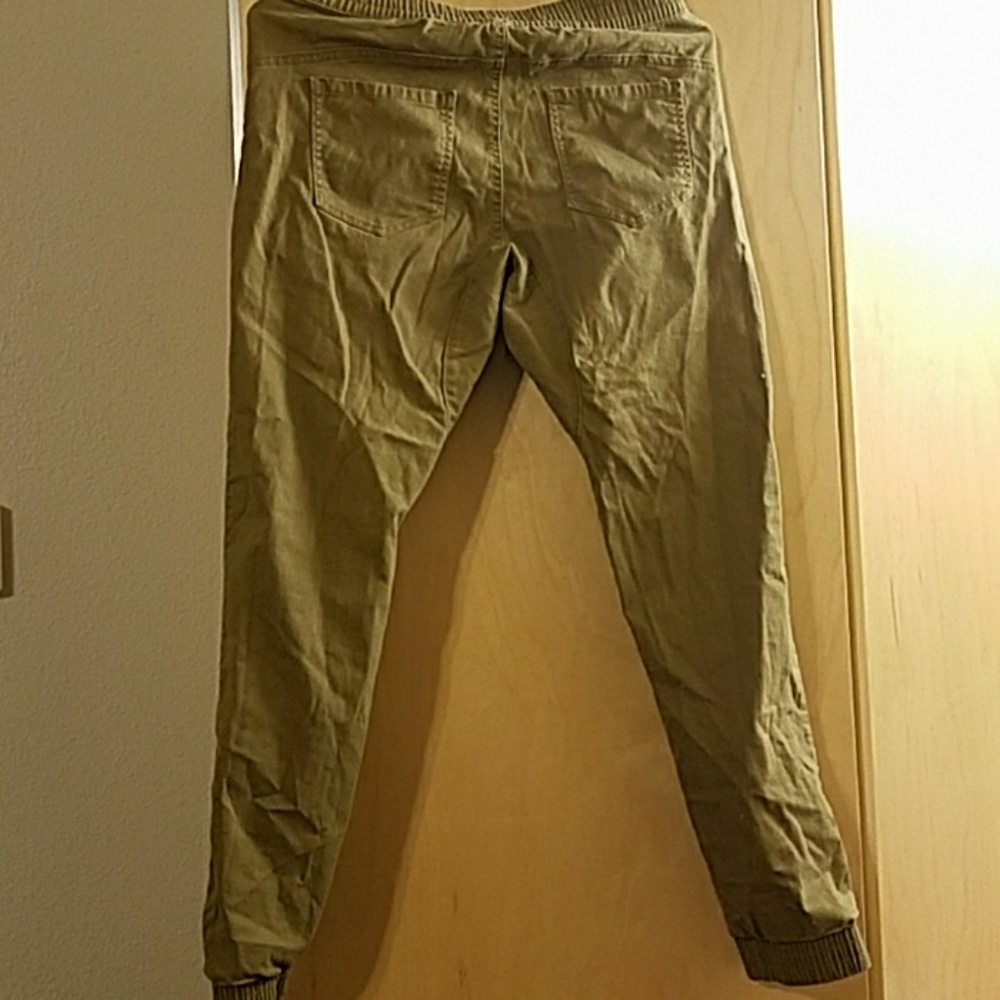 rue 21 joggers
