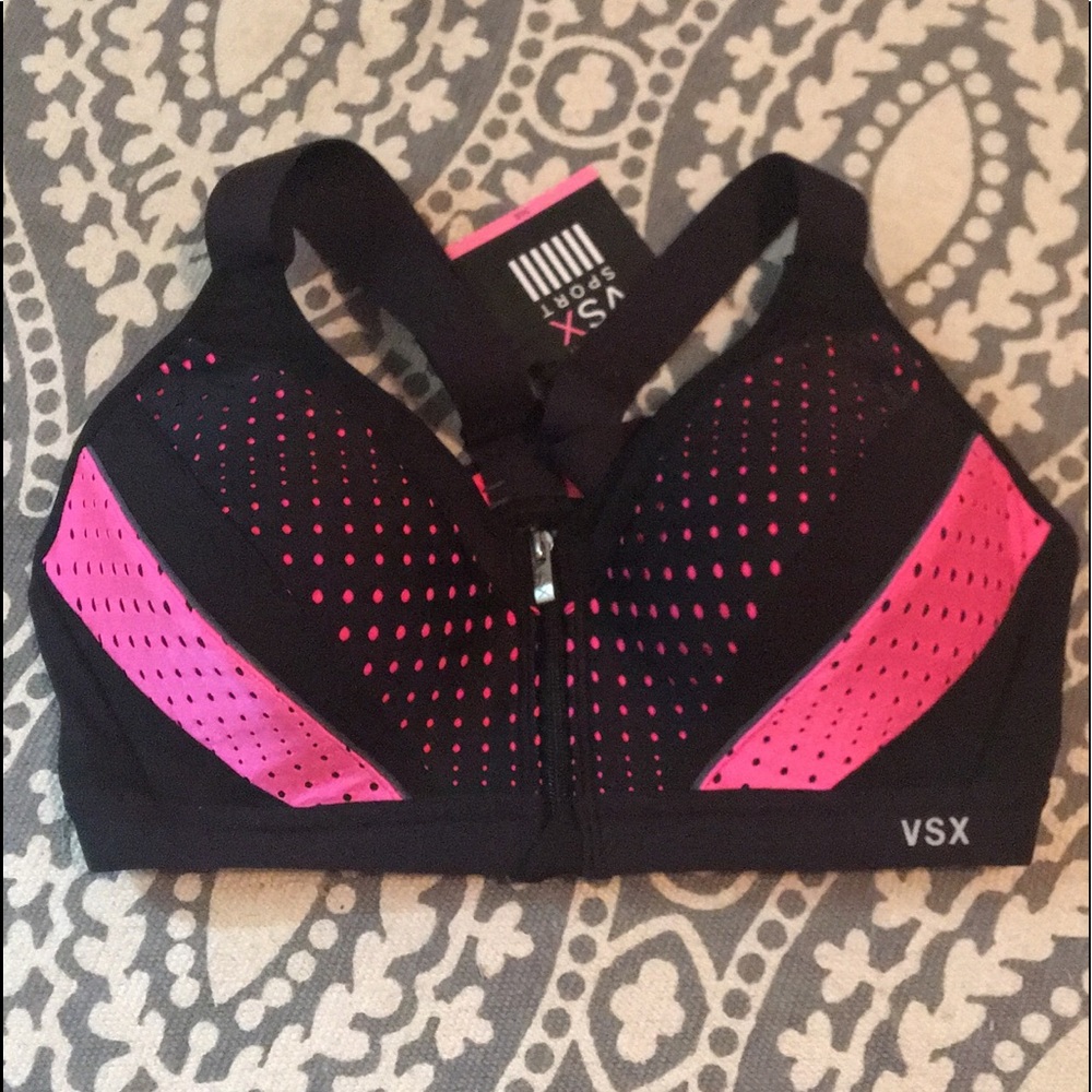 "INCREDIBLE" VS SPORTS BRA