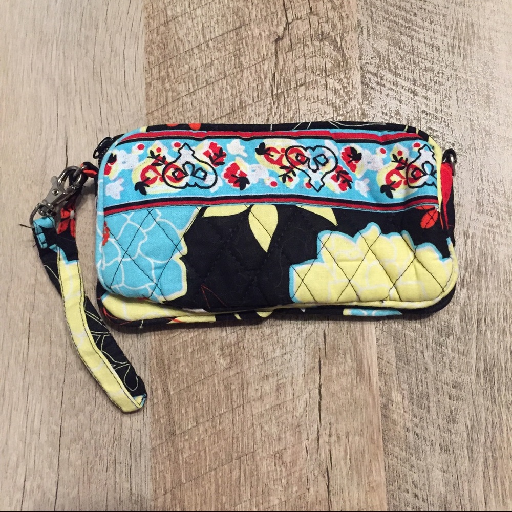 Quilted Patterned Wristlet