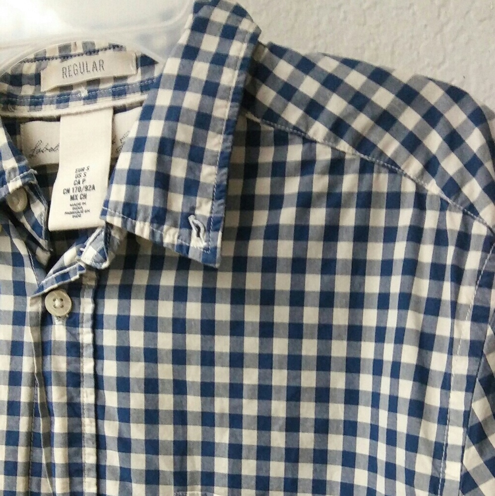 H&M Button Down - Picture 2 of 2