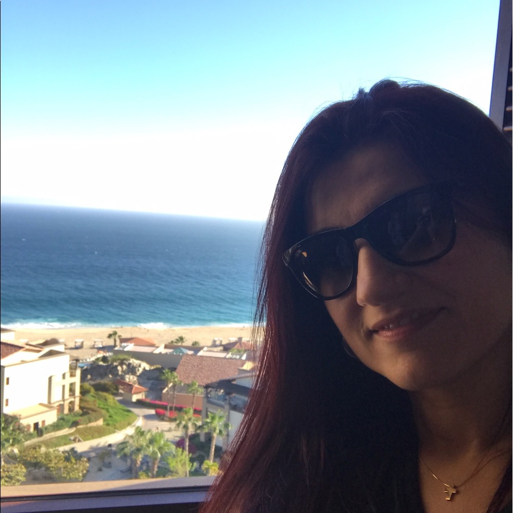 Meet your Posher, Hiba