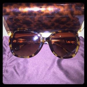 Tory Burch Women's TY7059 Sunglasses