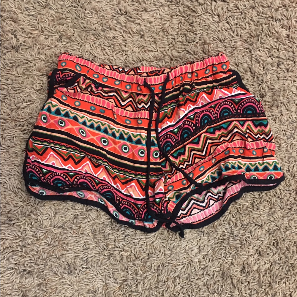 Cute tribal print shorts, size small