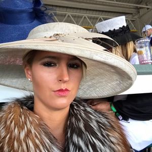 Meet your Posher, Amber rae