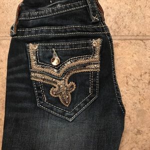 Rock Revival Straight Leg 24