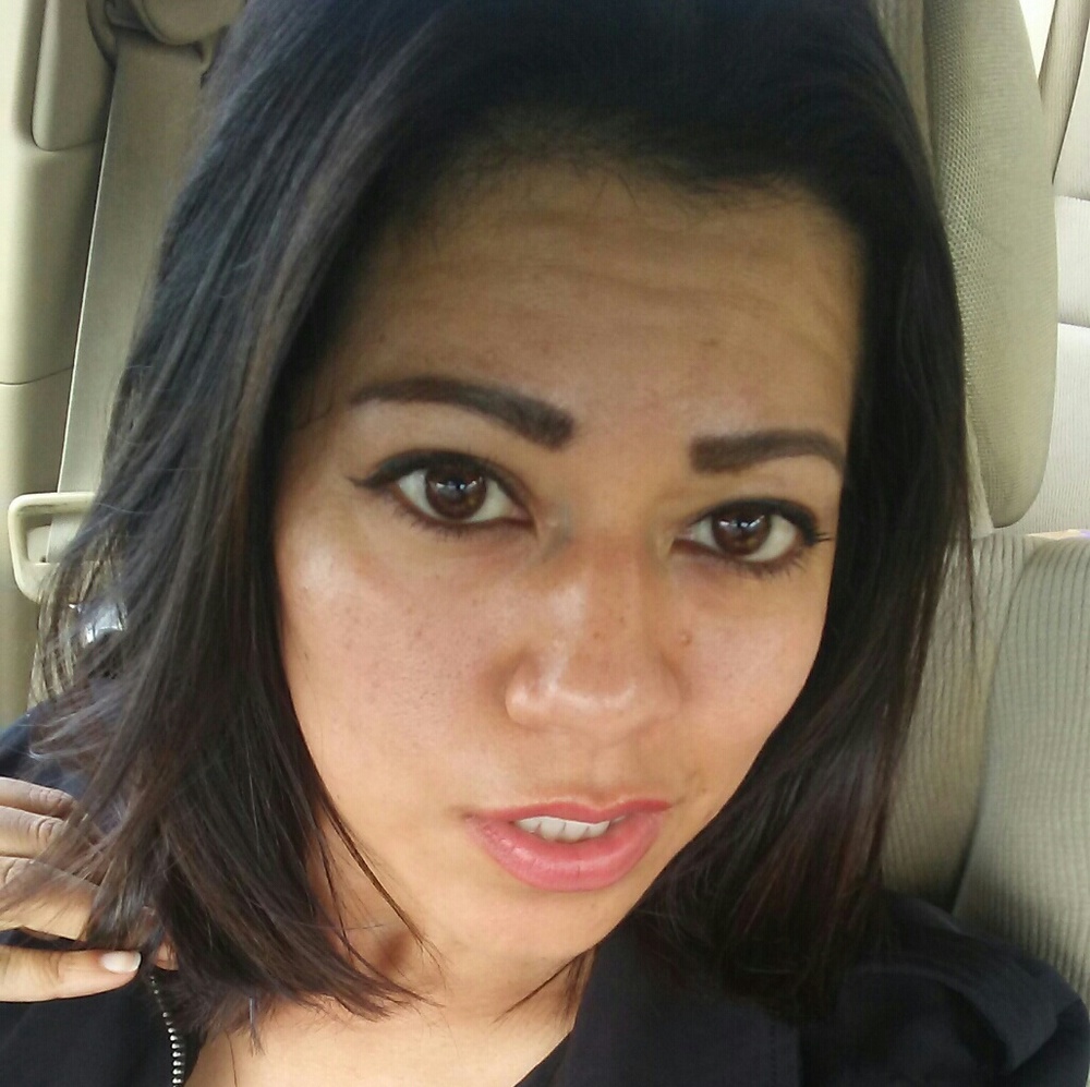 Meet your Posher, Yahoska