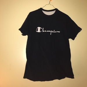 Champion spellout shirt