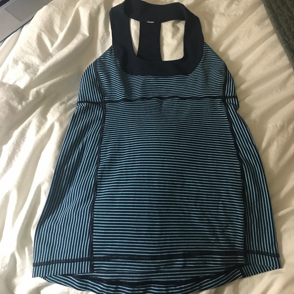 Lululemon scoop top!