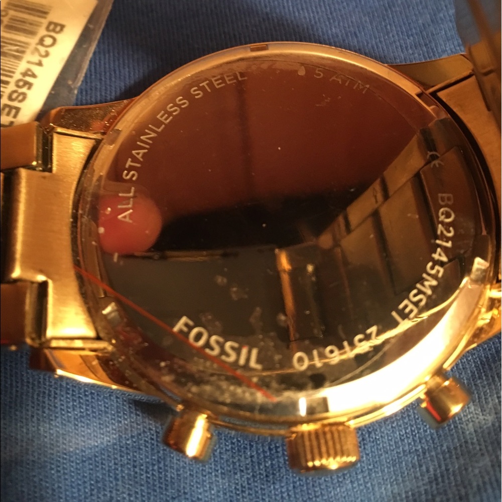 FOSSIL WATCH - Picture 2 of 4