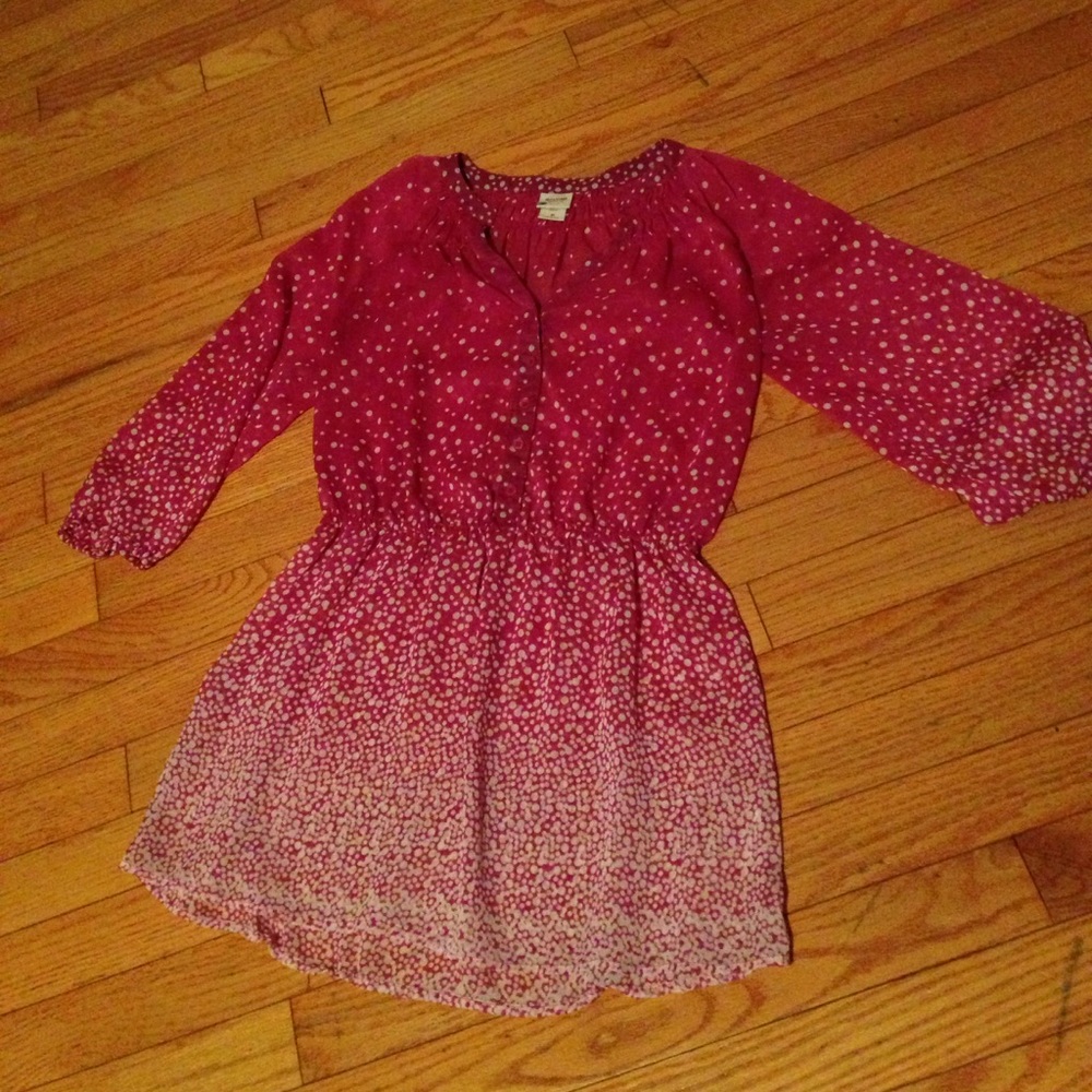 Size Medium top by Mossimo