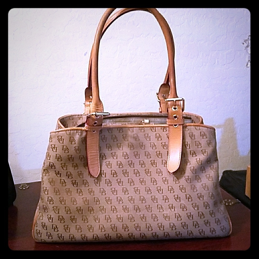 NEW DOONEY BURKE Hand Bag&Wallet