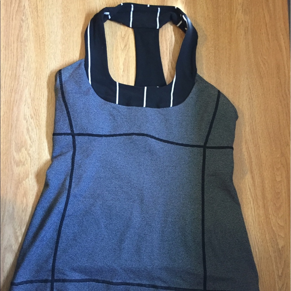 Lululemon Grey Wee Stripe Scoop Neck Tank Size 8