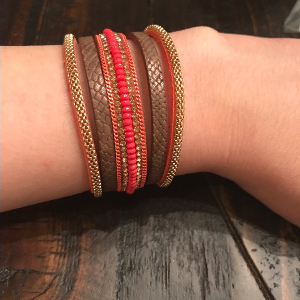 bracelet