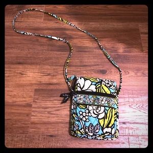 Vera Bradley small cross body
