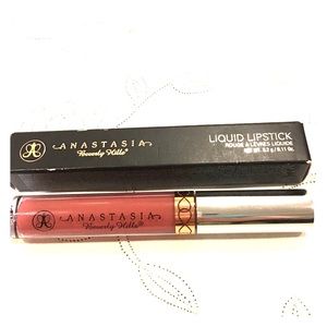 Anastasia Beverly Hills liquid lipstick