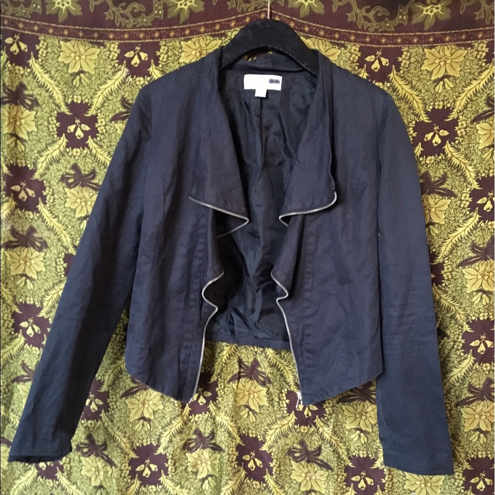 GO international Black Zip Up Cropped Jacket
