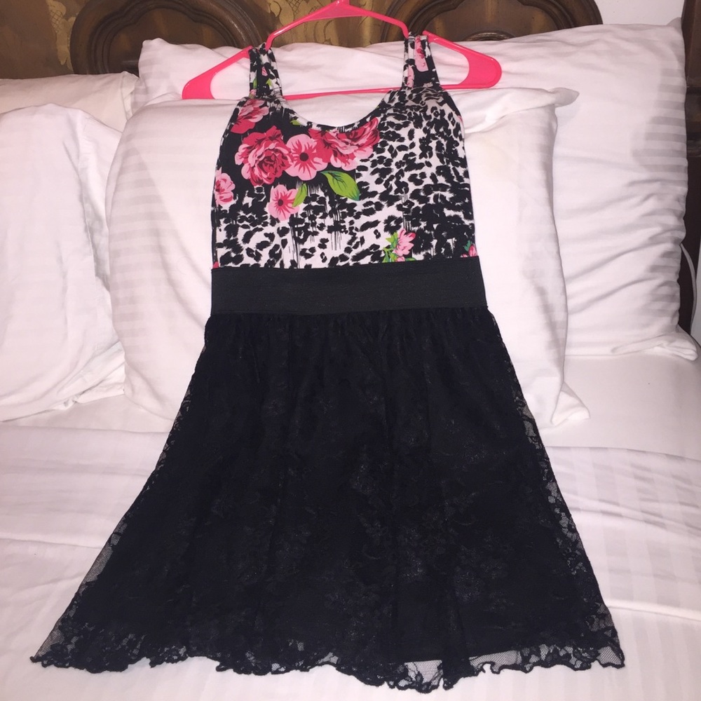 🌺 Dress