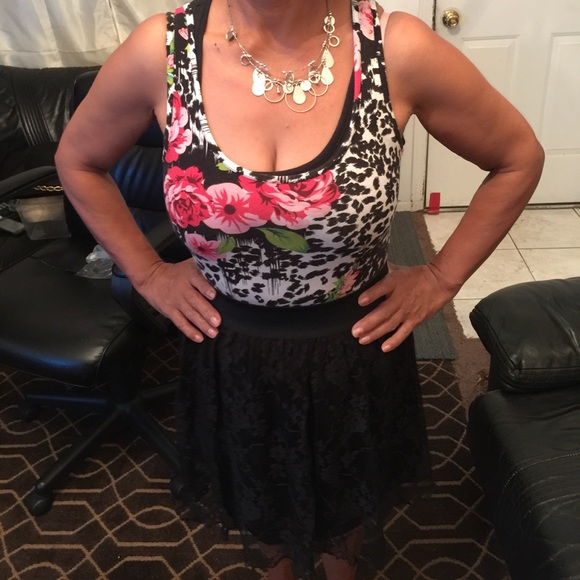 🌺 Dress - Picture 4 of 7