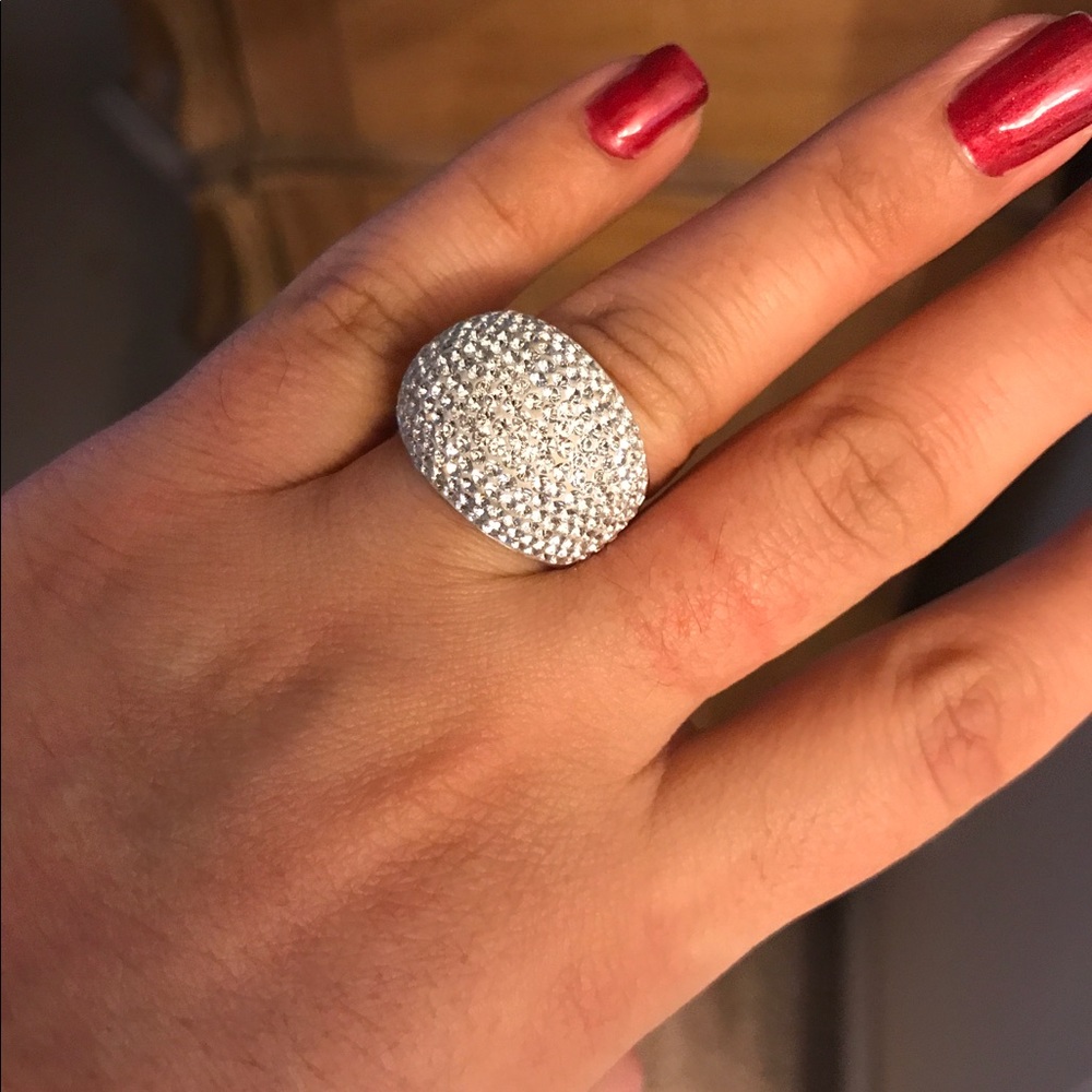 absolutely gorgeous Ring