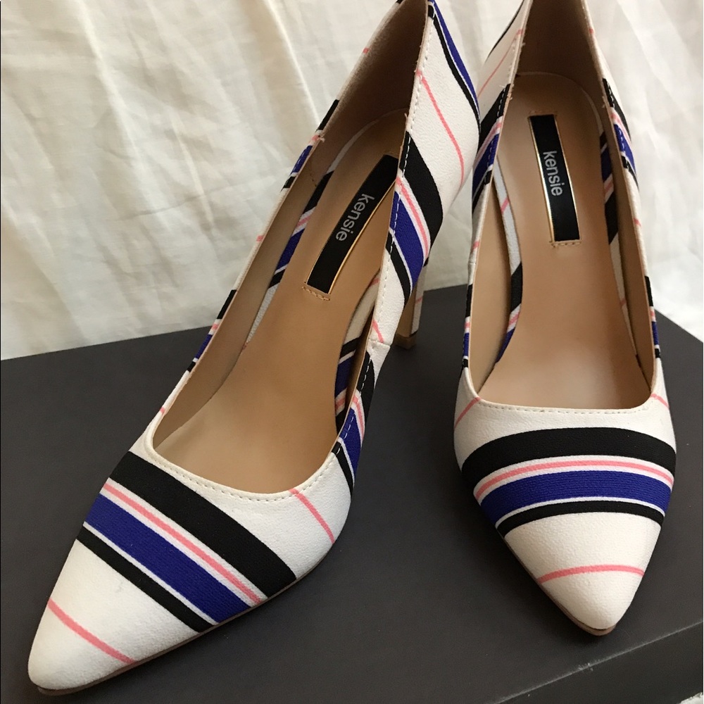 Bright striped heels! Black/blue/pink on white.