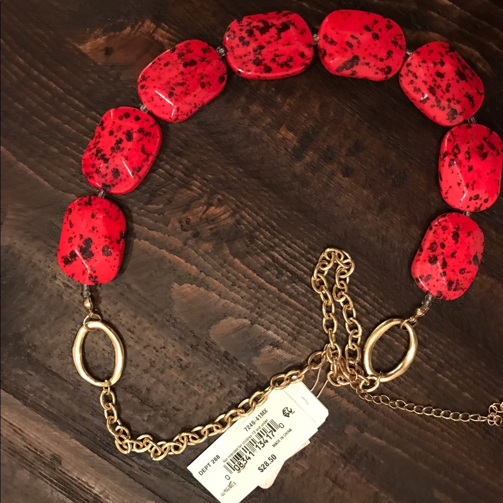 red necklace