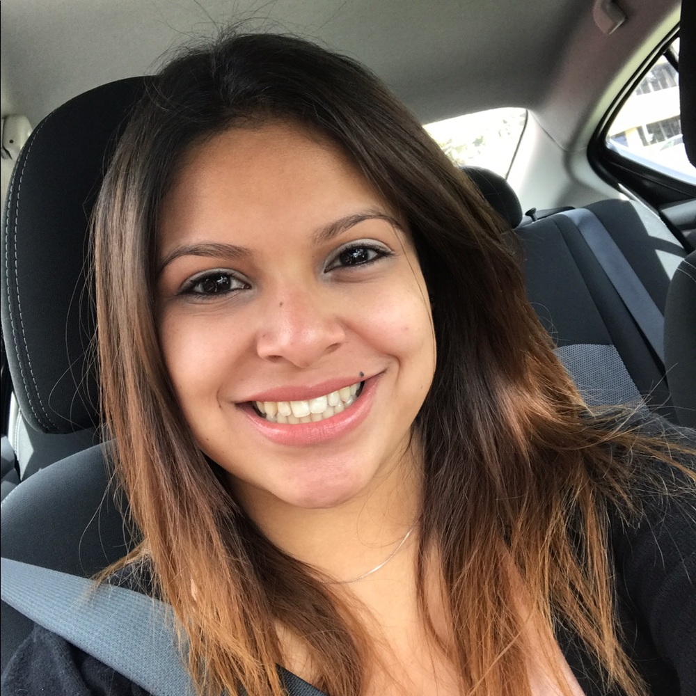 Meet your Posher, Ivonne