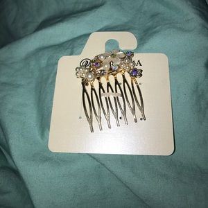 Versona hair clip