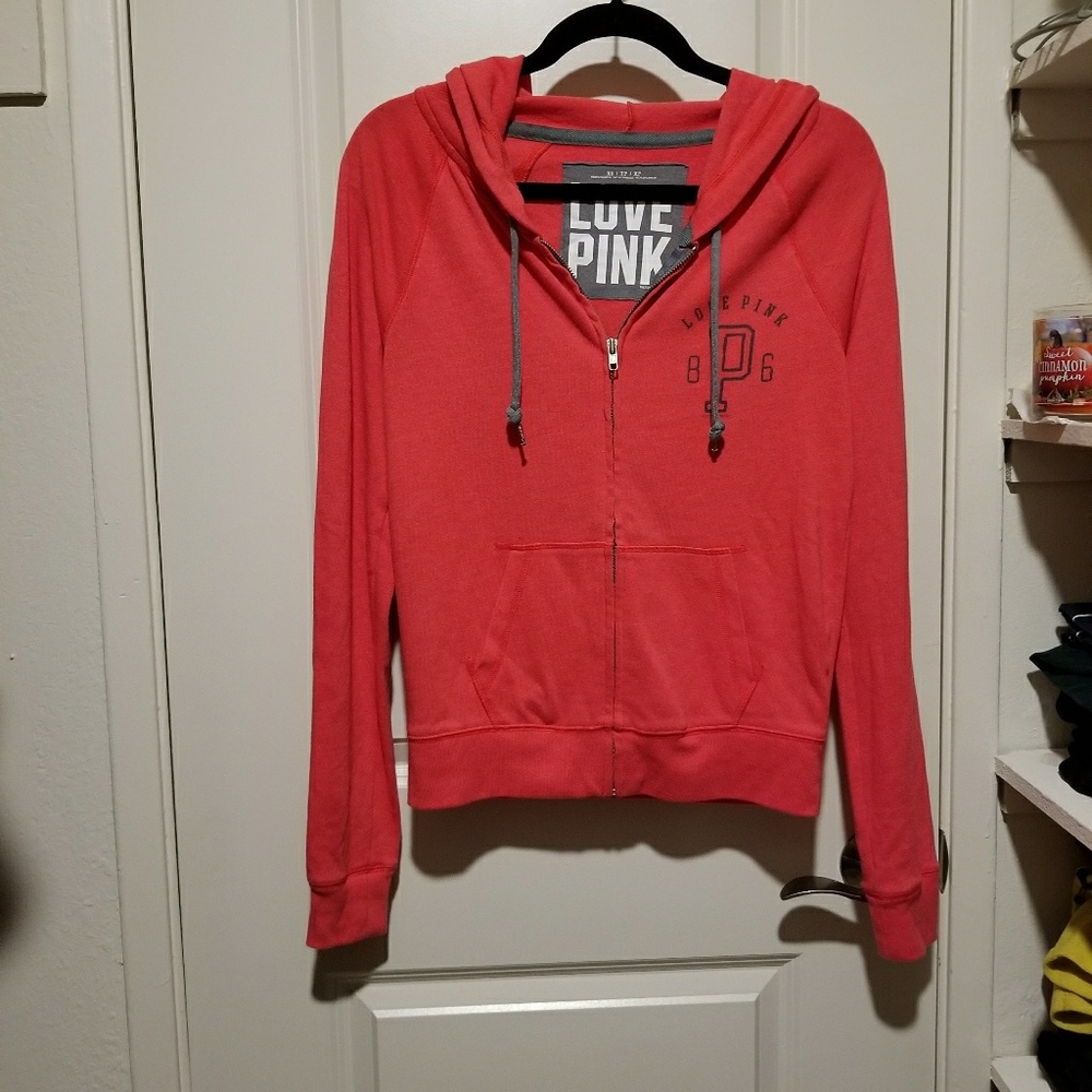 Pink-sweater. Free VS cosmetic bag