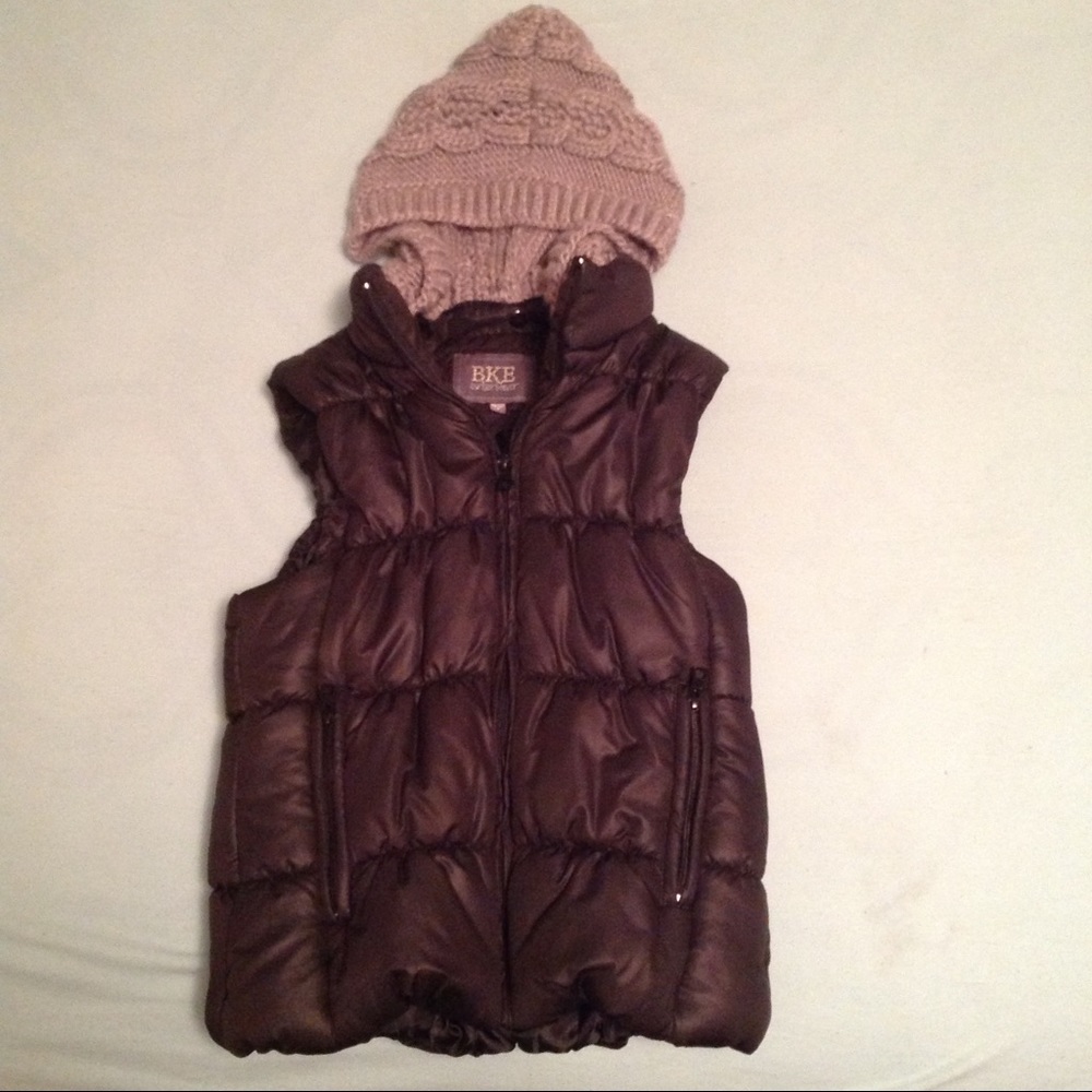 Womens black outerwear vest w/ gray removable hood