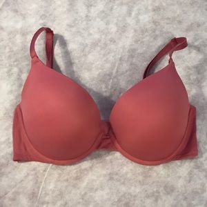 PINK Wear Everywhere Push Up