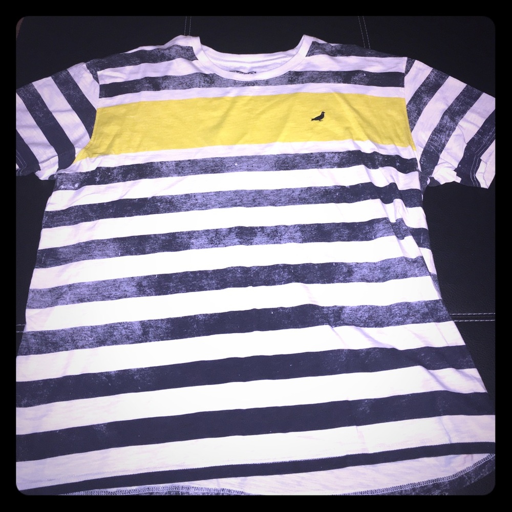 Staple tee-shirt