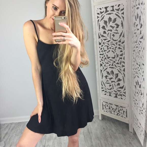 ❤️LAST ONE❤️Little Black Dress - Picture 2 of 4
