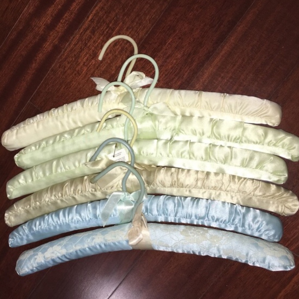 30 hangers @floridania