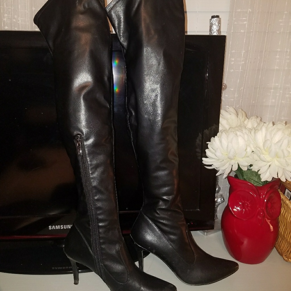 Over the knee Boots !