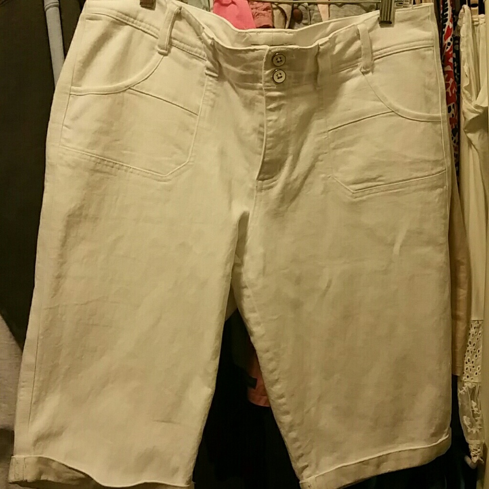 CJ Banks white denim Bermuda shorts