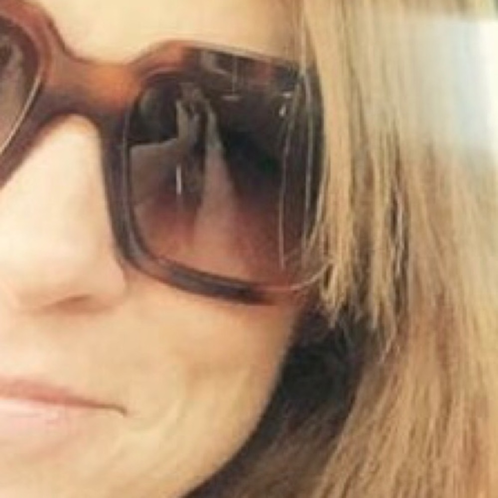 Meet your Posher, Tracy